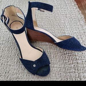 Women's Nine West Denim Blue Wedge Sandals Heels Size 8
